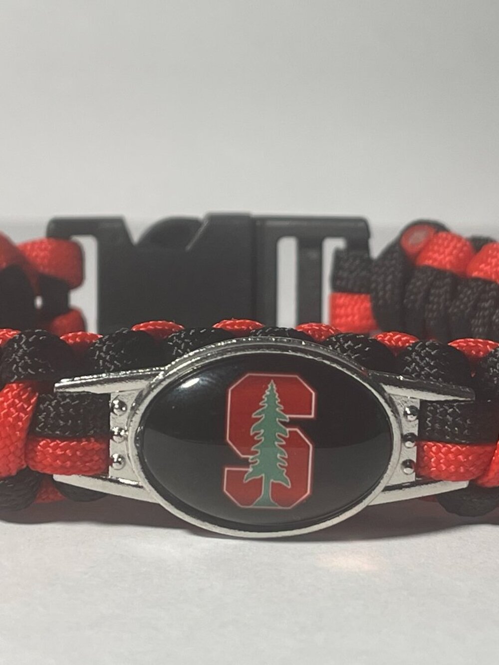Stanford Cardinal NCAA Paracord Bracelet NEW